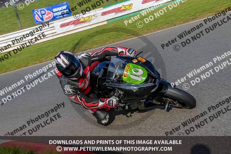 PJ Motorsport Photography 2018;enduro digital images;event digital images;eventdigitalimages;mallory park;mallory park photographs;mallory park trackday;mallory park trackday photographs;no limits trackdays;peter wileman photography;racing digital images;trackday digital images;trackday photos